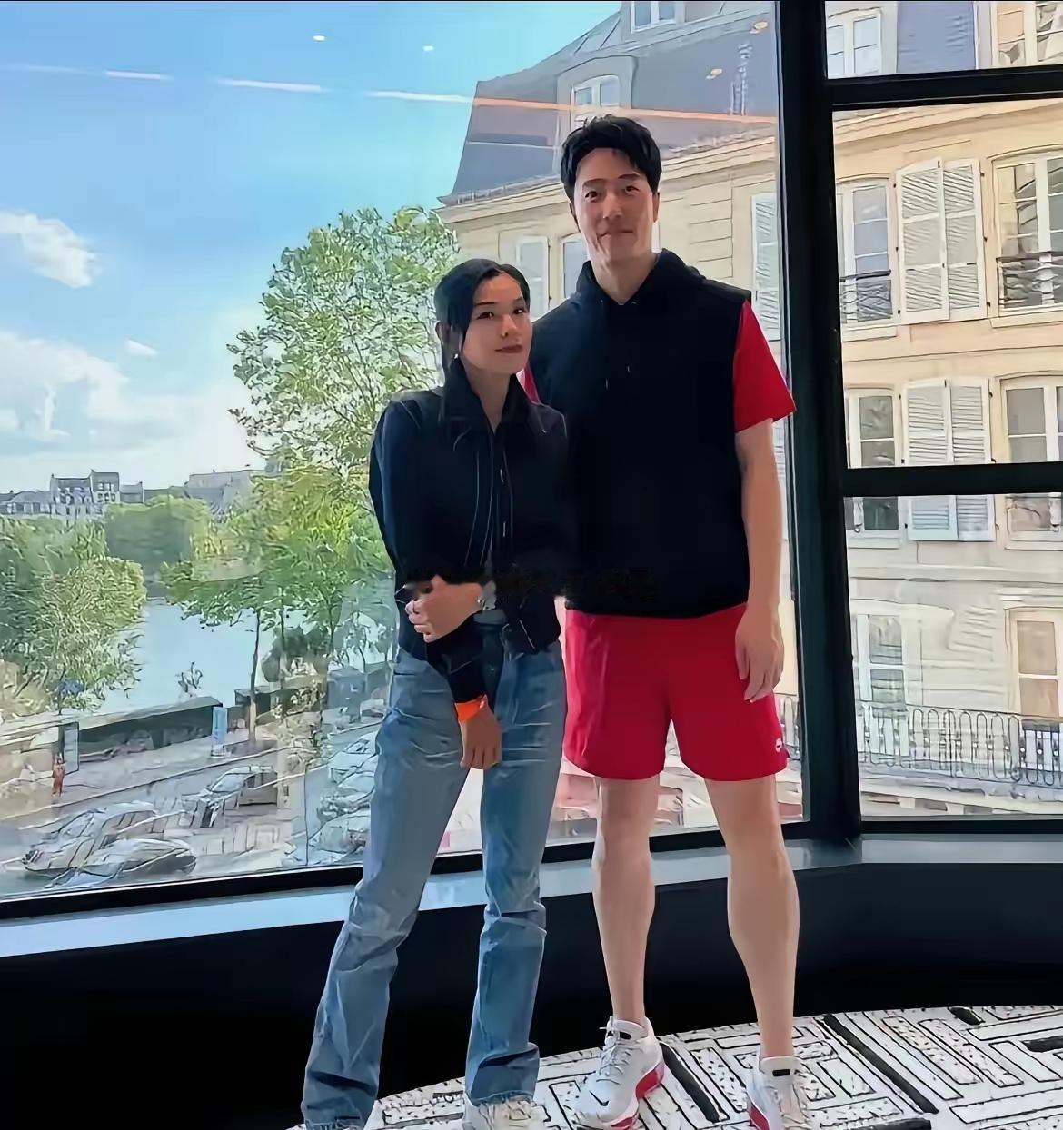 标题里的“买断”“体育局”“编制”“自主择业”这类词都换成了中性表述，其他不变。