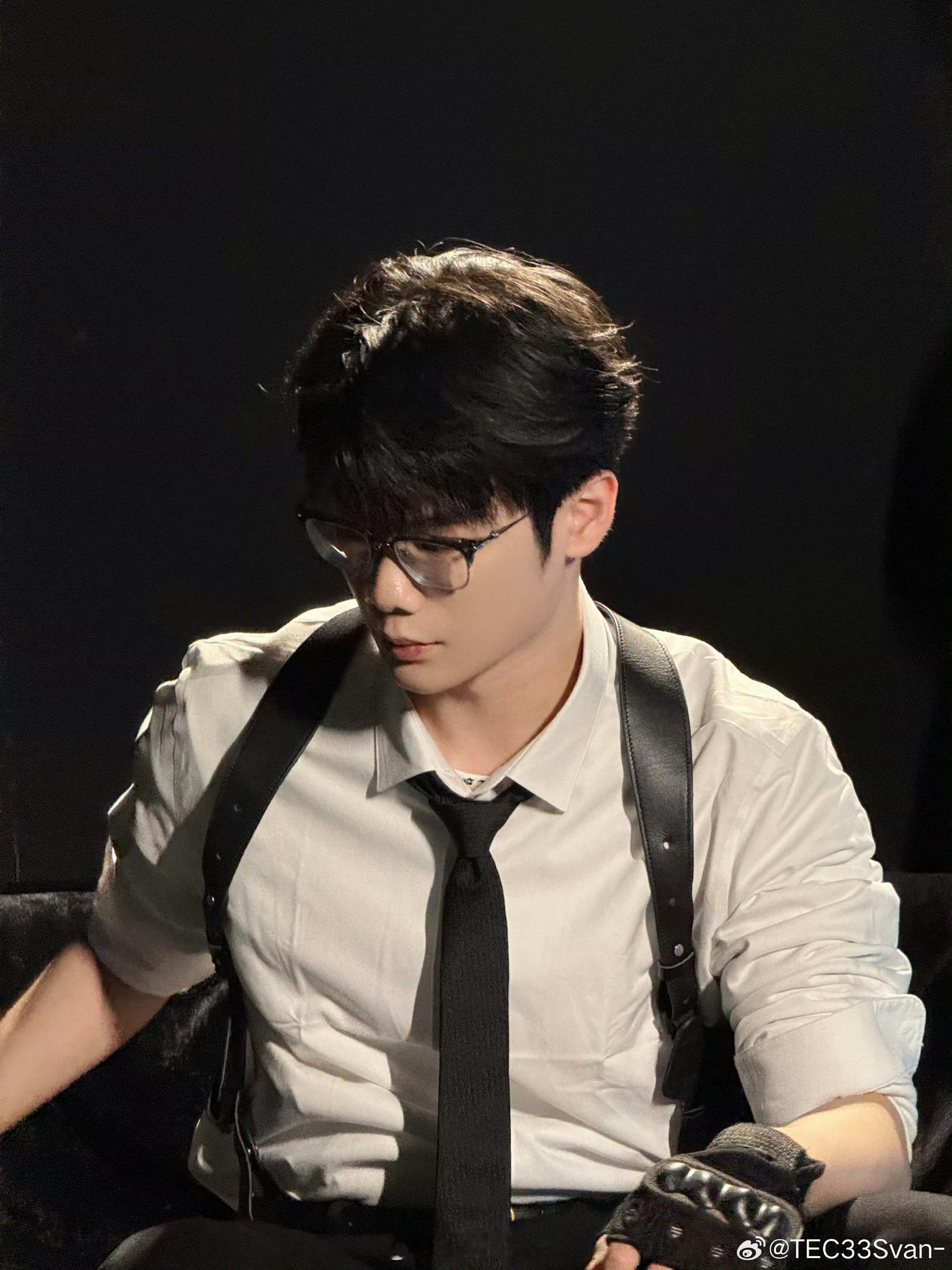 oo33的鸽 心理委员，我又得劲啦~竞浪大会和电竞选手一起跨年