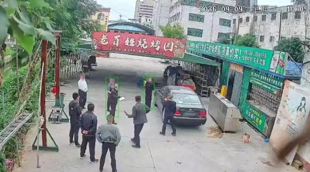 只因举报文物遗失，烧烤店老板就前后被5个执法部门来了15次？是刚好营业出问题，还