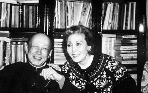 1969年，钱学森的父亲病逝，临终前留下遗嘱：把3000元遗产都交给女儿钱月华。