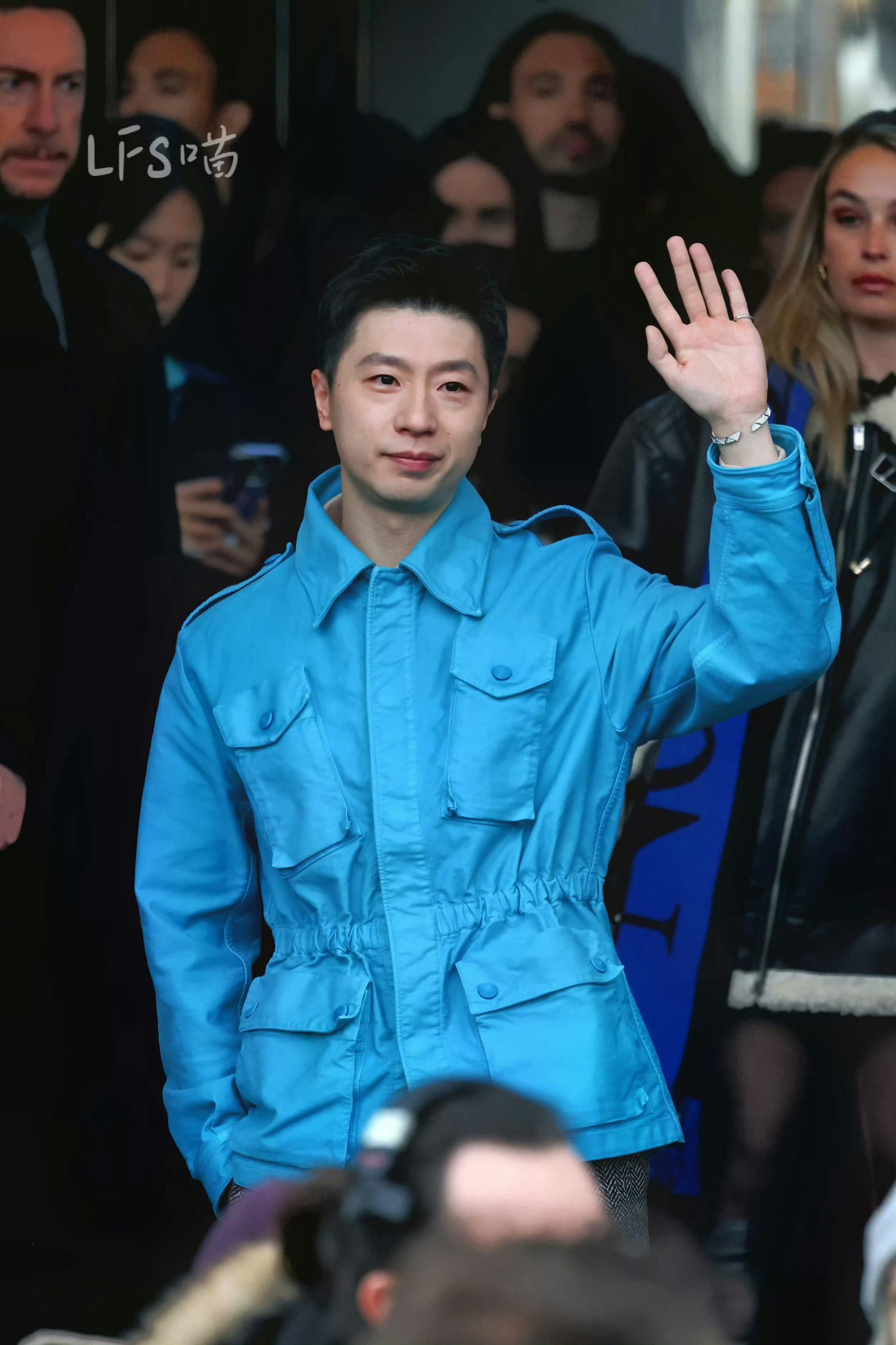 最喜欢的马龙 2025年度18图👋🏼 