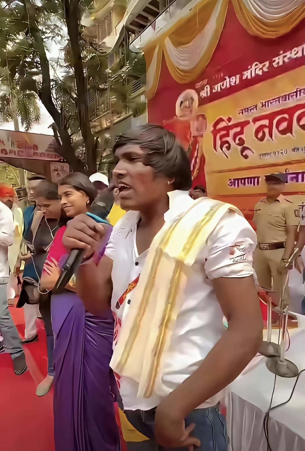 印度顶流网红苏拉杰·查万刷屏全网，颜值才艺双杀，网友狂喊“理想老公”！
 
真人