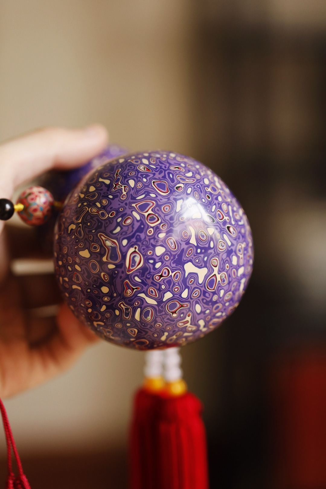 大漆【富贵紫】福禄家有葫芦一个，一生福禄平安！选取天然葫芦，手工髹漆，以紫漆为底