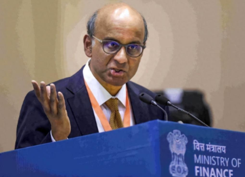 新加坡总统罕见发声警告中国：若想全球和平，中国必须放弃一样东西！
 
他提出，若