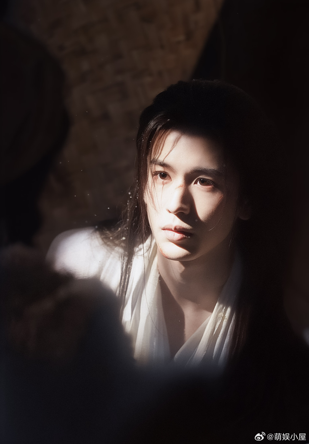 爱奇艺逐玉标题00后写的吧 逐玉标题小编出来挨夸👏！每一集标题都有梗有笑点，精