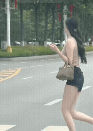 夏日街头偶拍，耳目一新，顿感清凉。
