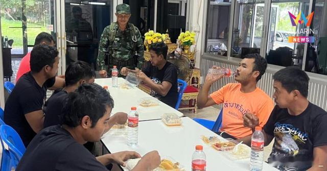 泰国军方今天否认柬方说的“绑架”20名柬军士兵，说有18名柬军士兵在素可泰冲突中