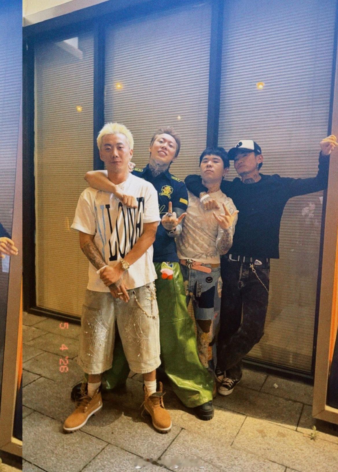 更高兄弟和嫂子团全合体啦！！！higherbrothers