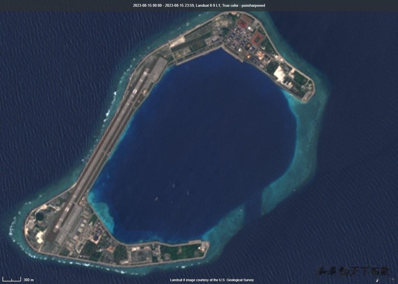 中国南沙美济岛中国南沙美济岛及其附近的最新（8月15日）卫星图像，可以看到目前的
