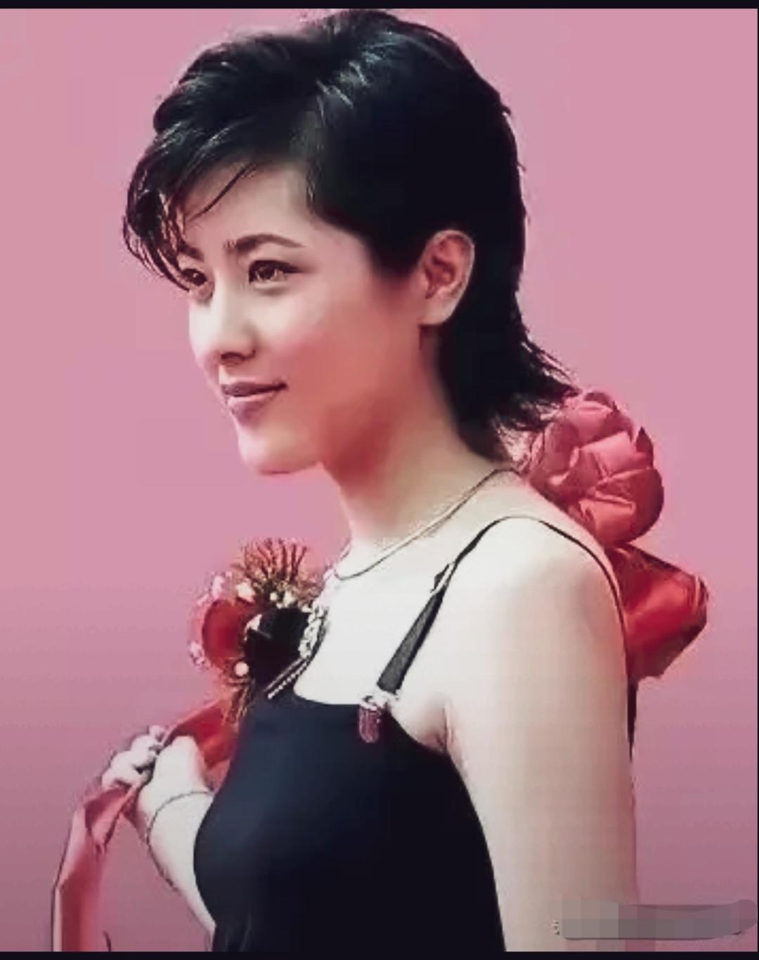 看见这张照片我才信了，中戏第一美女不是传说。