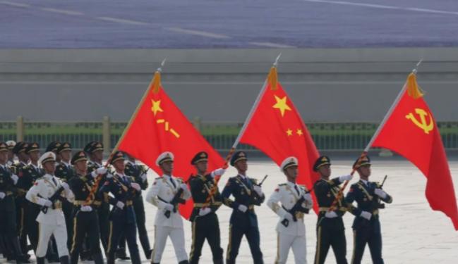 解放军内部还有动作！在这个节骨眼拿下何卫东，苗华等人之后，军队内部又有大动作，不