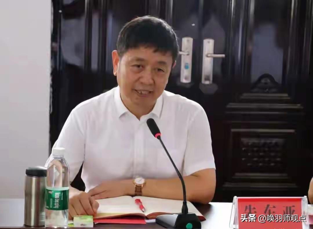 警界“内鬼”朱东亚被双开，办案者沦为阶下囚

近日，河南省公安厅刑侦总队原政委朱