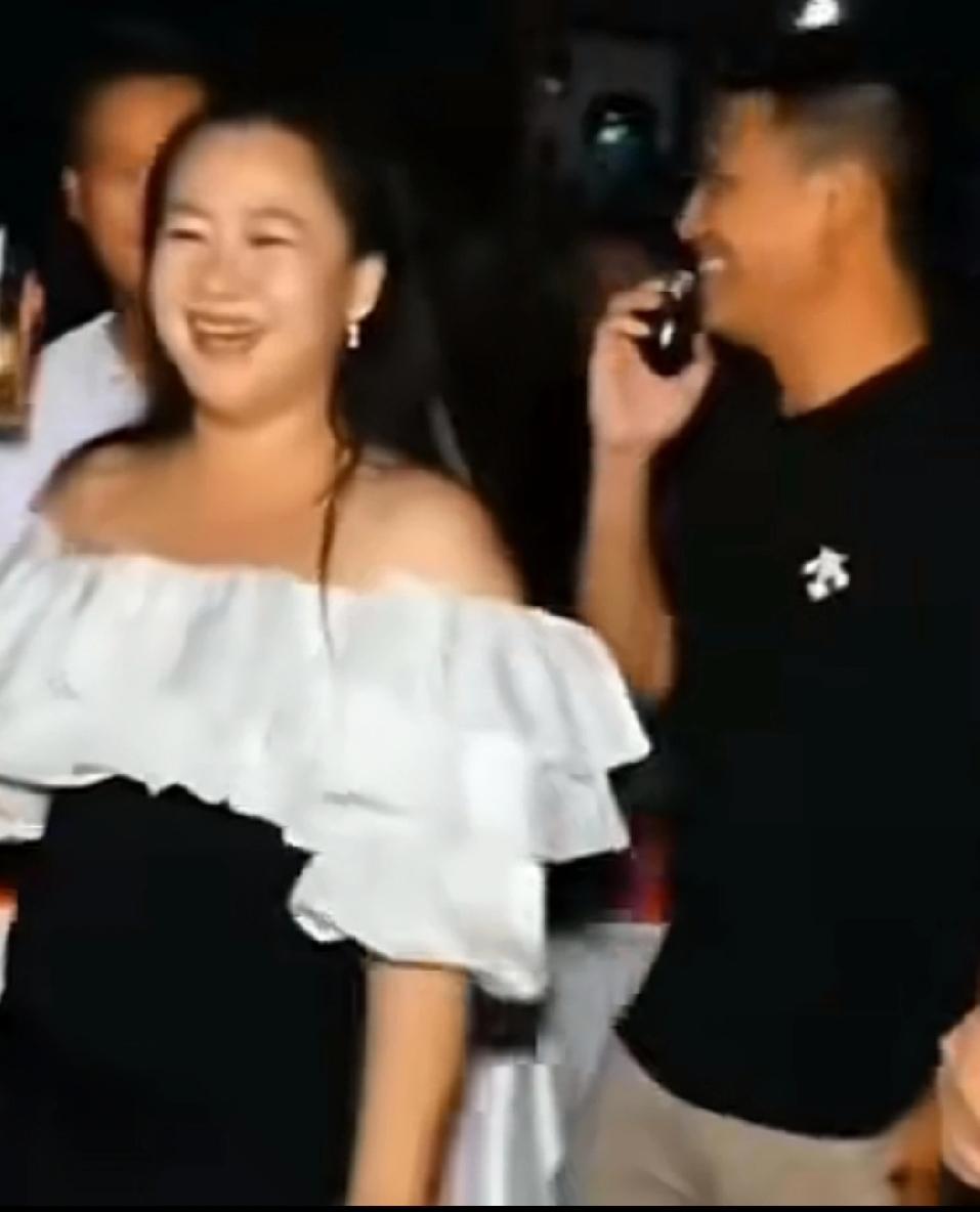 以前有多疯狂，现在就有多凄惨，这前后变化也太大了吧。本该是花一样的年龄，竟然变成