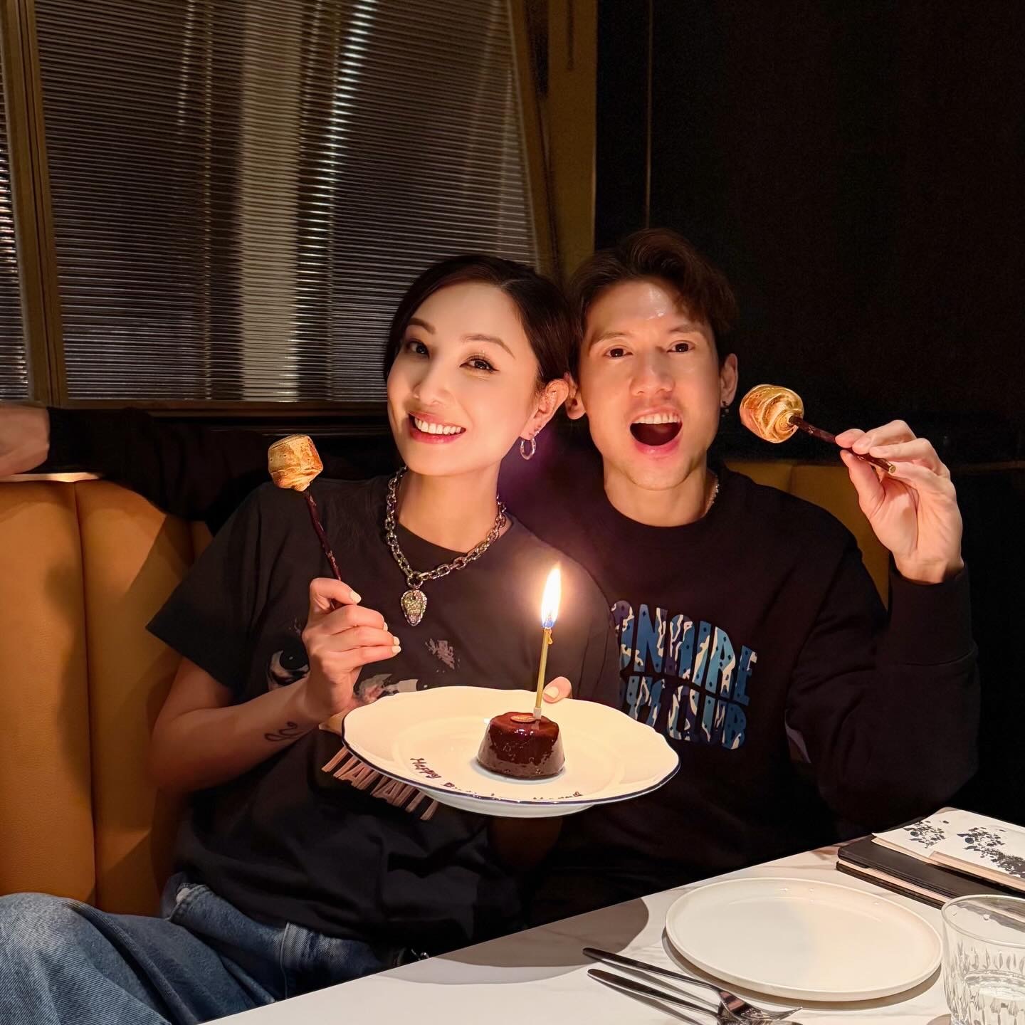 关智斌45岁生日 郑希怡为关智斌庆生🎂 