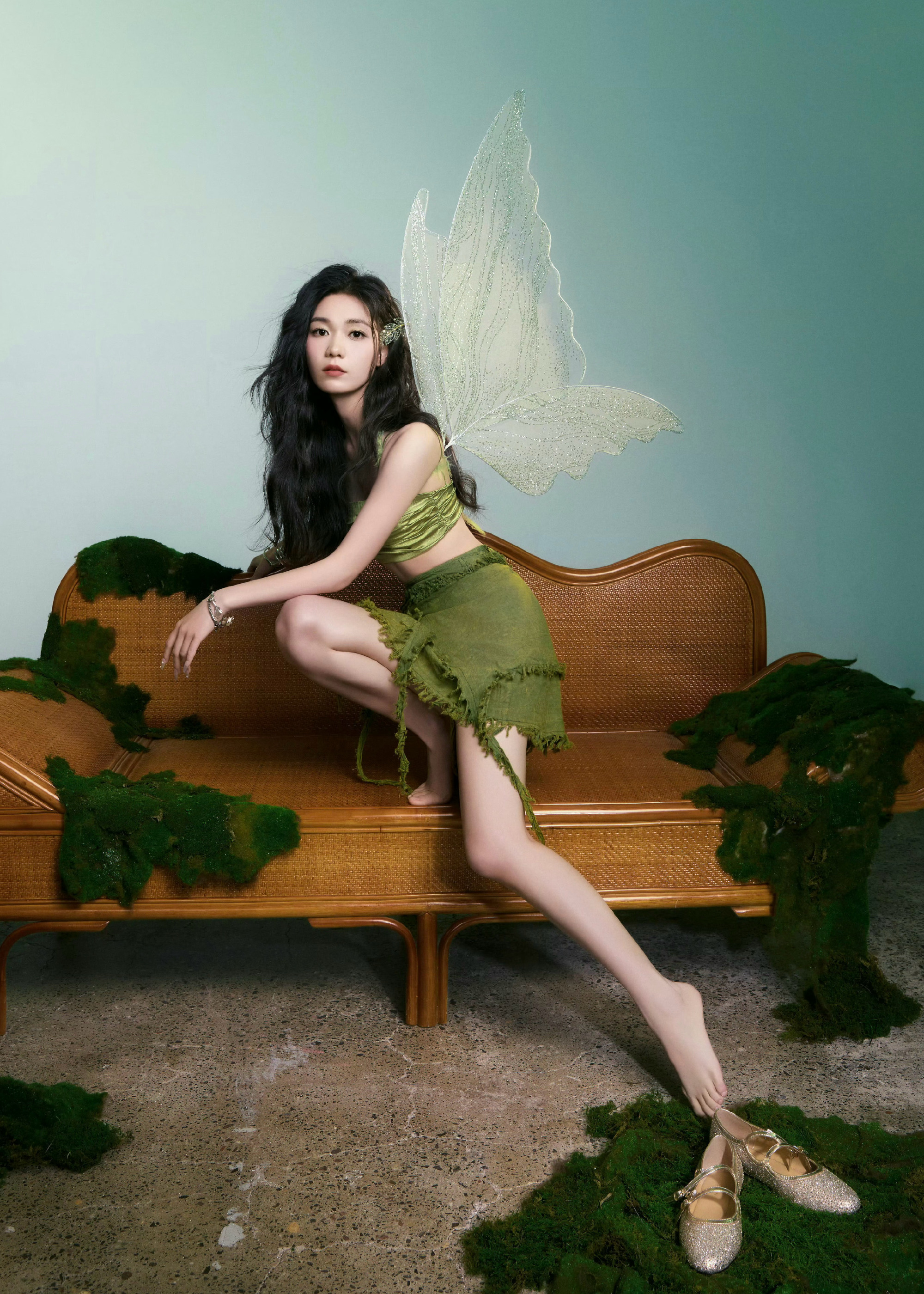 段奥娟，天使少女，光脚美腿。段奥娟