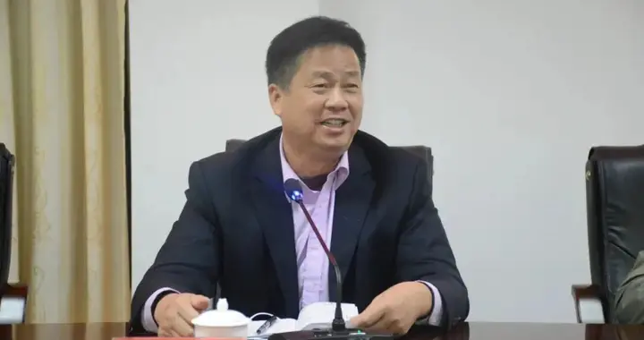 广东一地教育局原局长，被查