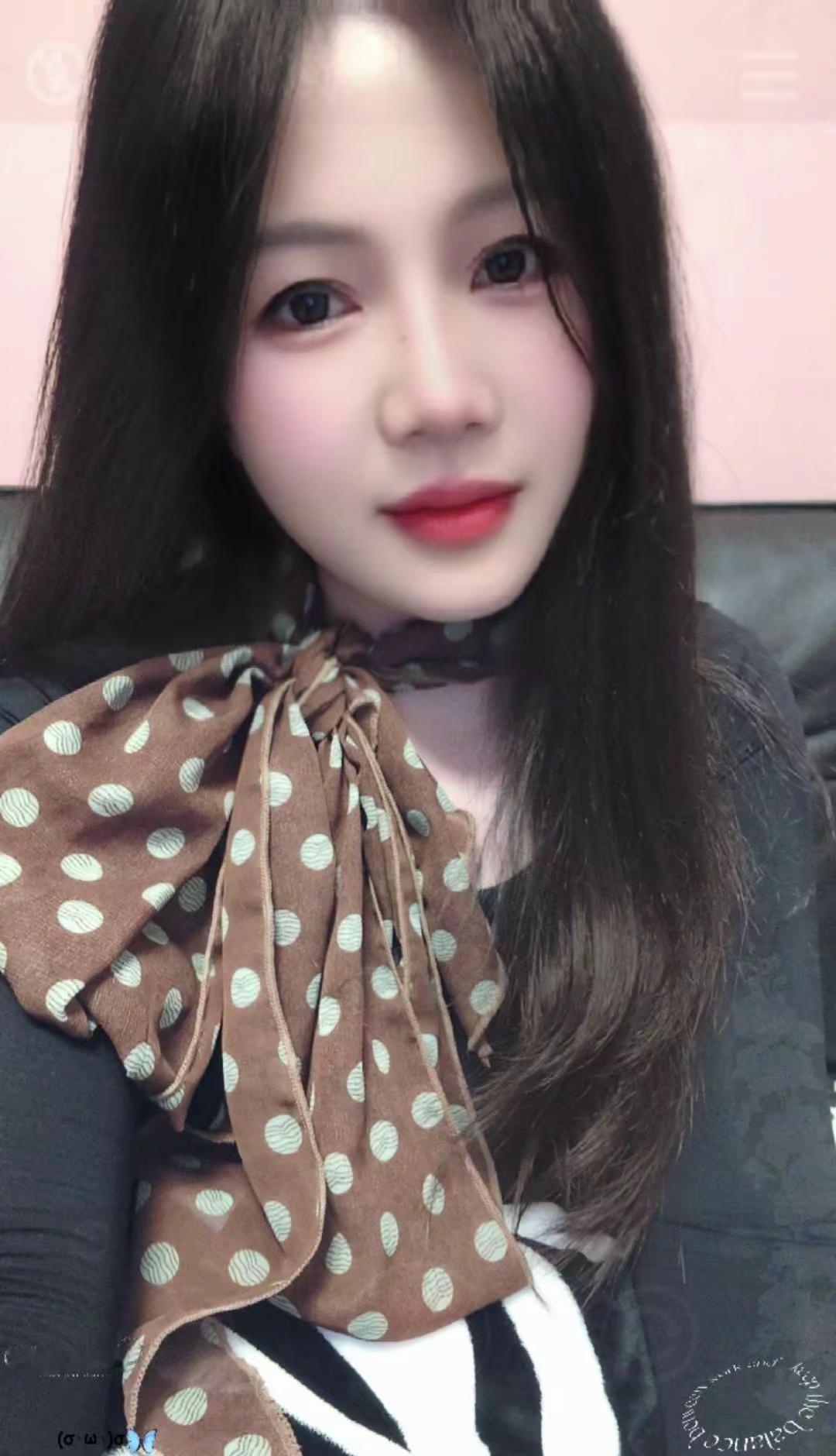 日子慢慢过，心事悄悄藏，不吵不闹， 就是我现在最好的状态