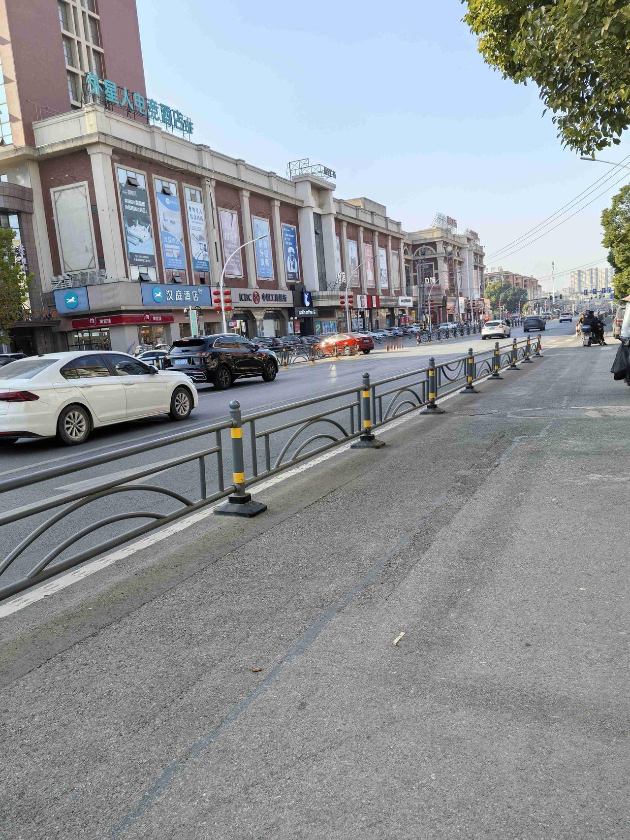 带定位晒今日生活 今儿在鄂州，心情那叫一个轻松愉快😁。早上起来一看，外面大晴天