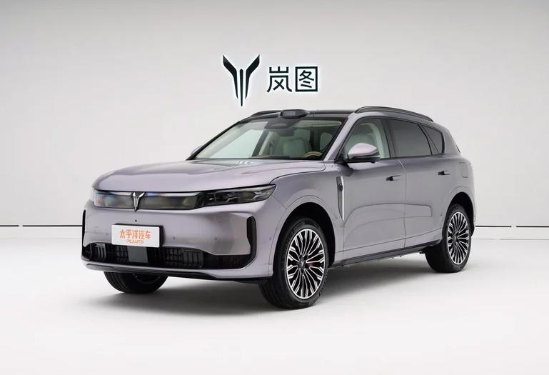 岚图双车表现亮眼！新款知音定档 8 月 28 日上市，预售 22 万起，而 FR