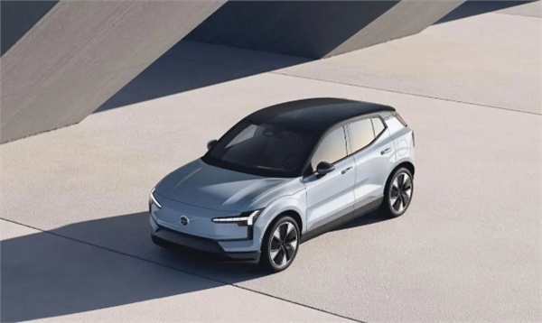 沃尔沃全球召回火灾隐患电车2月24日消息，据路透社最新报道，沃尔沃在全球范围召回