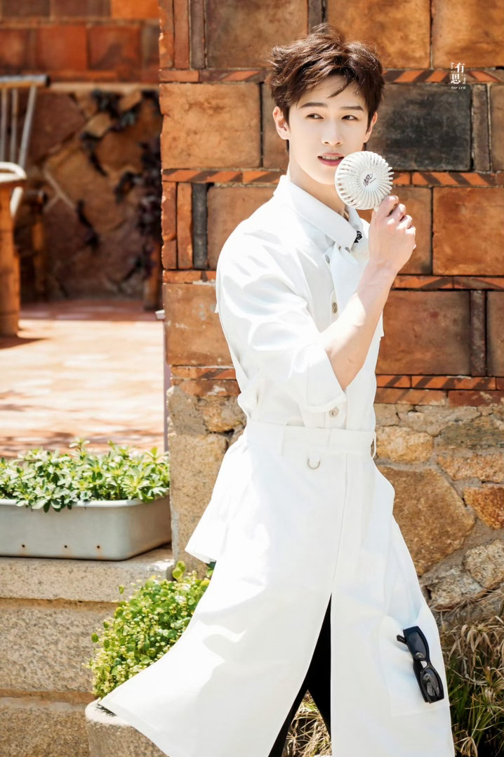 李昀锐参加奔跑吧为什么这么圈粉因为李昀锐开始期待跑男了彻底被李昀锐征服！跑男里全