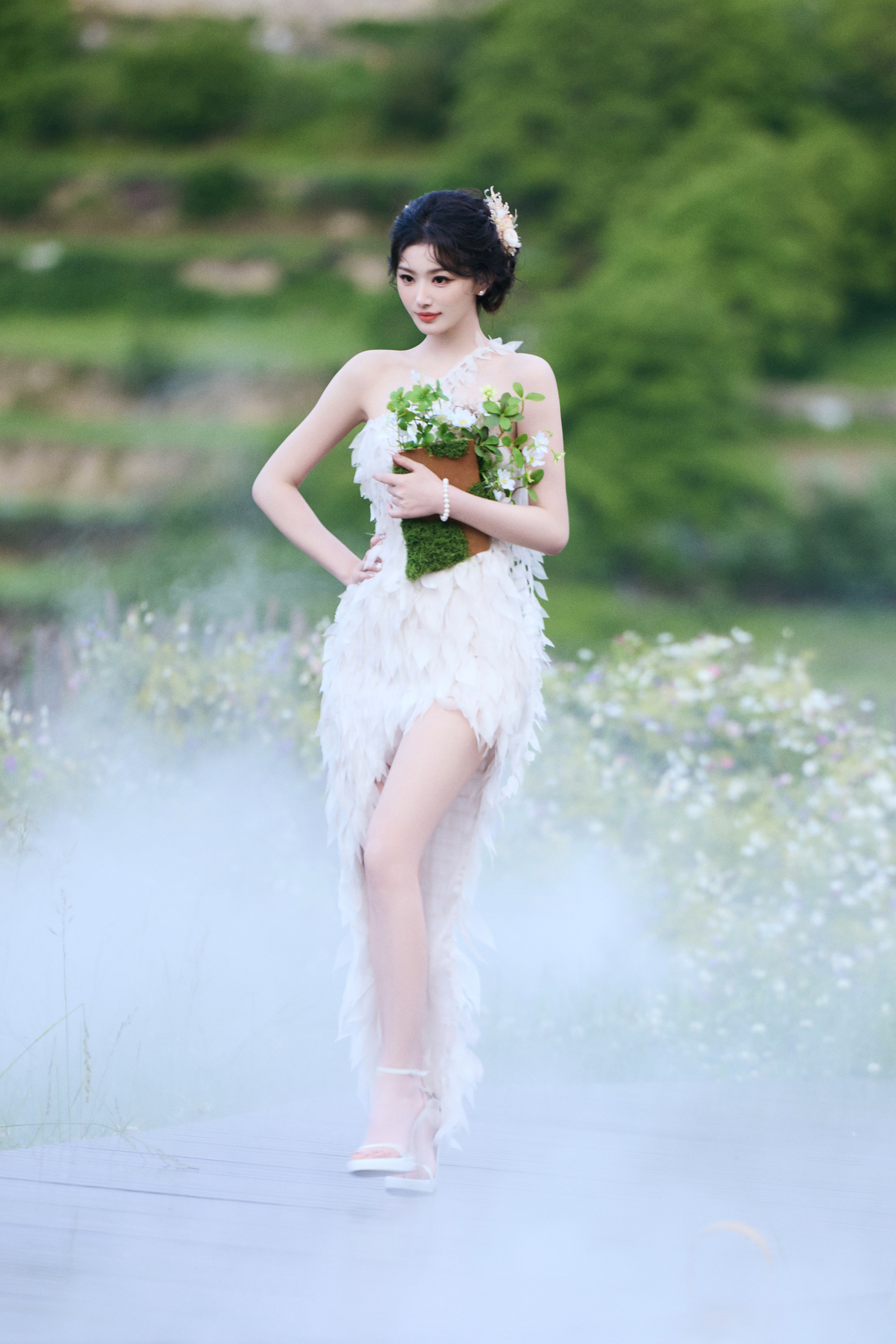 孔雪儿VOGUE孔雪儿vogue集邮照