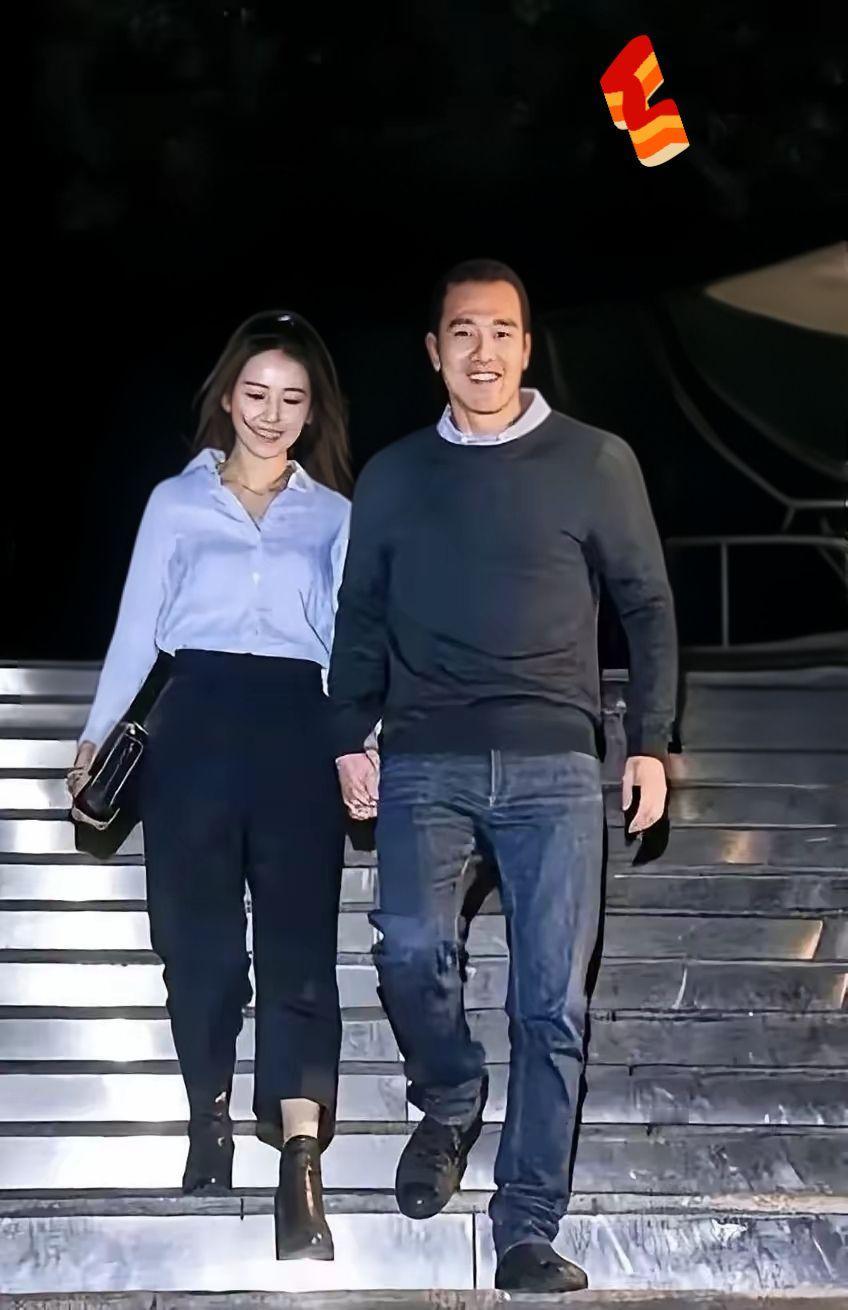 高圆圆
赵又廷
夫妻照