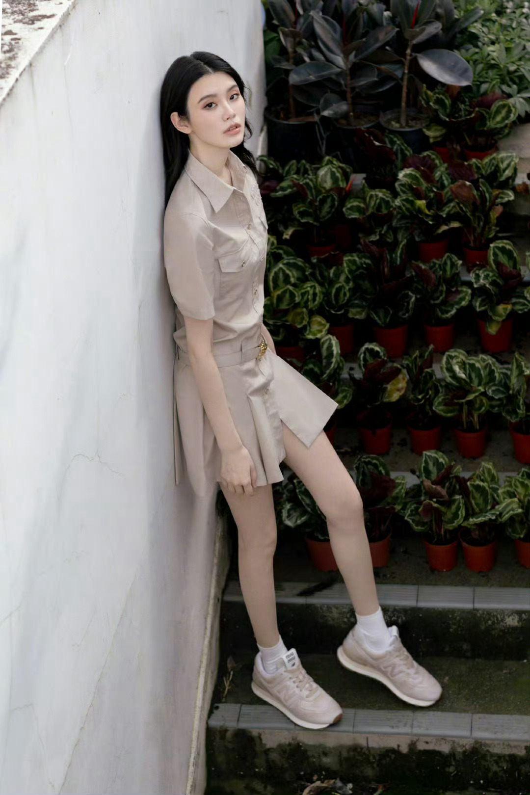 以前对她的印象就是超模而且性格有趣现在就想知道她还会出来拍戏吗？演技其实也挺好的