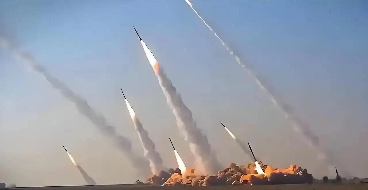 中国驻伊朗大使馆再次提醒中国公民暂勿前往伊朗，当前伊朗开放部分空域，但地区局势仍