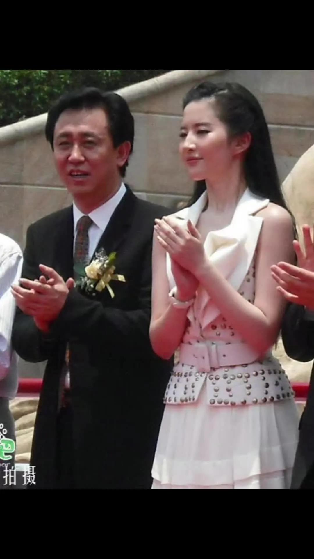 不知道刘亦菲现在心里，会有何感想？
