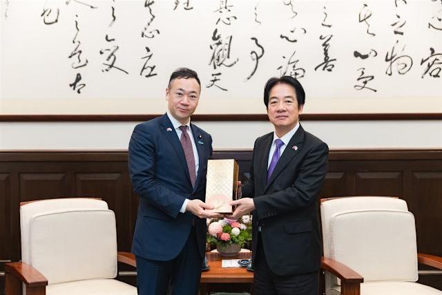 日本政客接力窜访台岛，向赖清德承诺两个“绝不允许”

23日，日本众议员、前法务