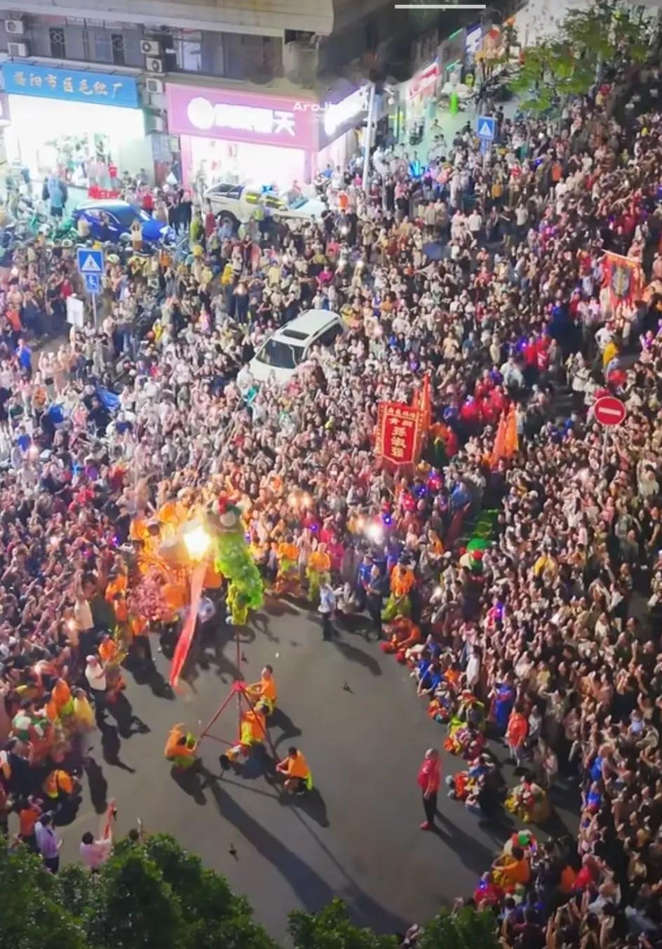 庆国庆《揭阳文化》大放异彩！
粤东之首揭阳，国家级非遗历史文化项目齐上阵。
敦煌