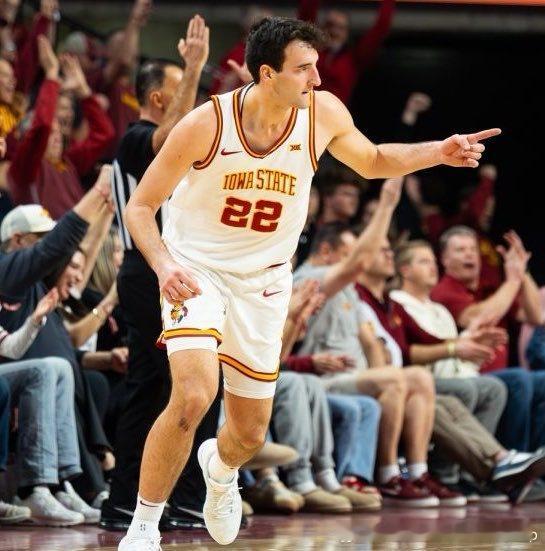 全美最强射手Milan Momcilovic尽管已经报名参加了今年的NBA选秀，