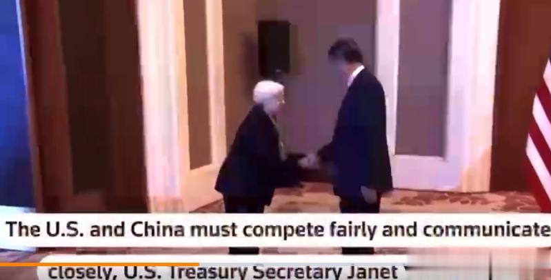 耶伦鞠躬被美国人喷的很厉害。国内一堆人在说耶伦是不是要求中国买美债。这个就搞笑了