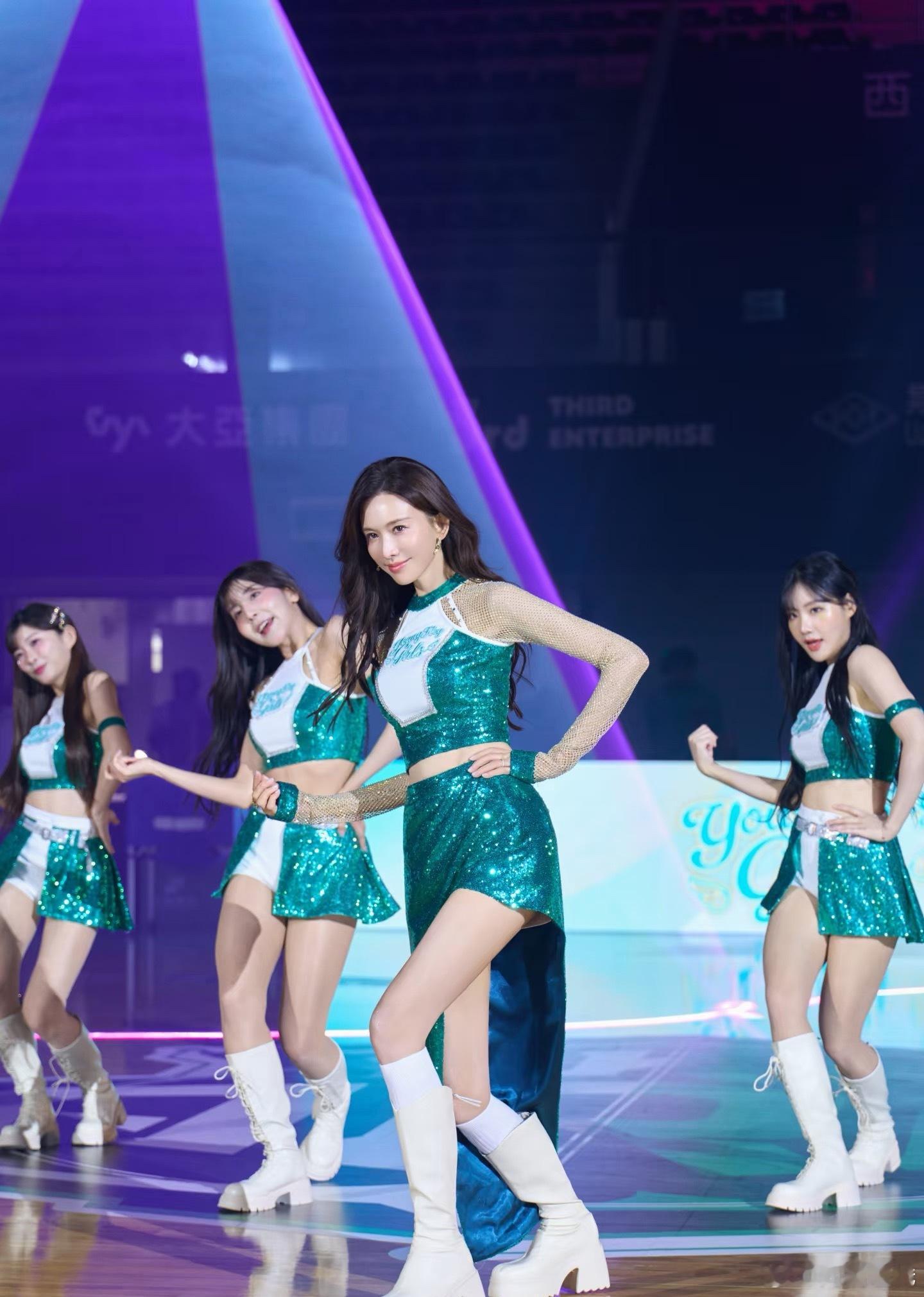 林志玲香奈儿老了也还是香奈儿