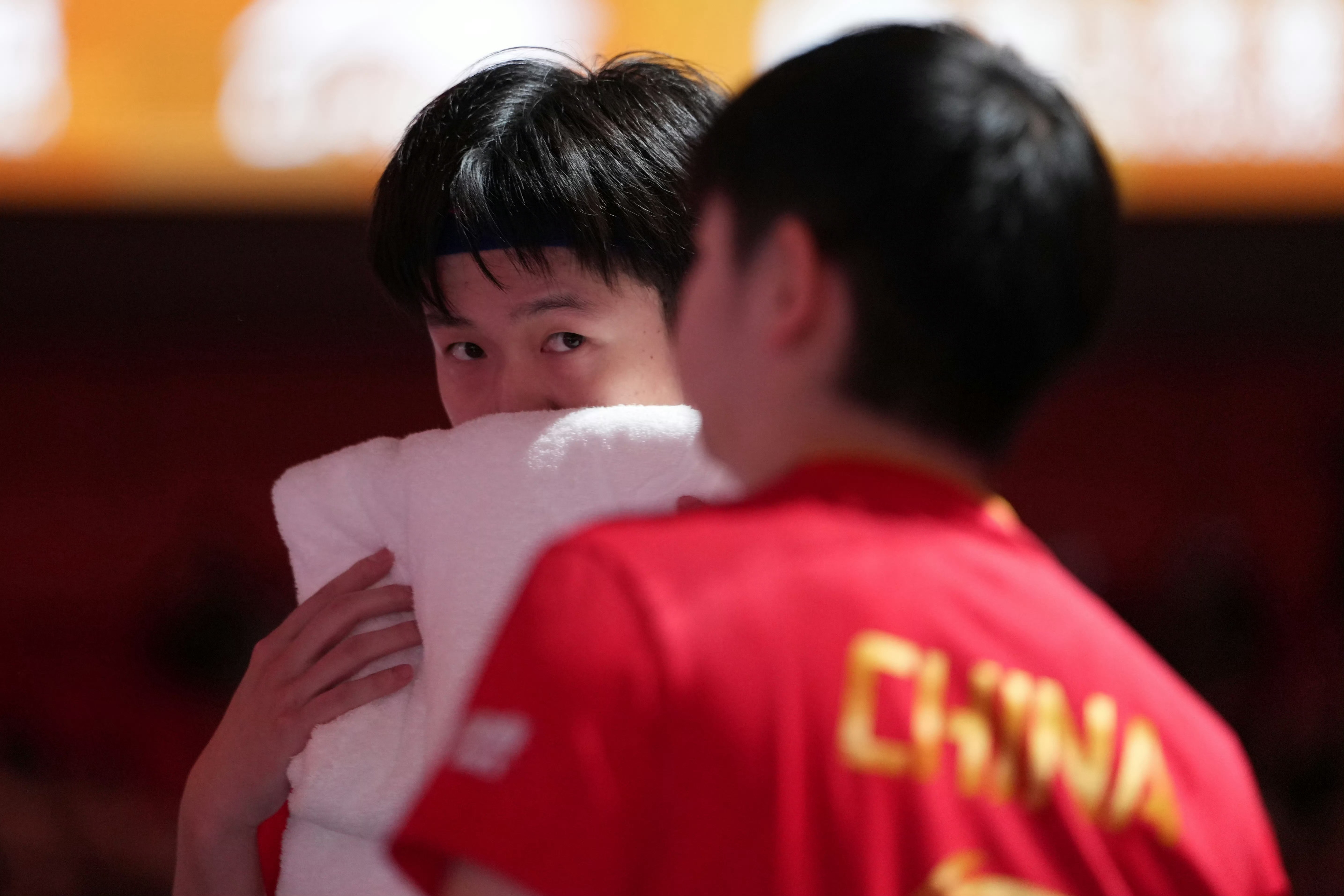 不用收敛一点都不用收敛 