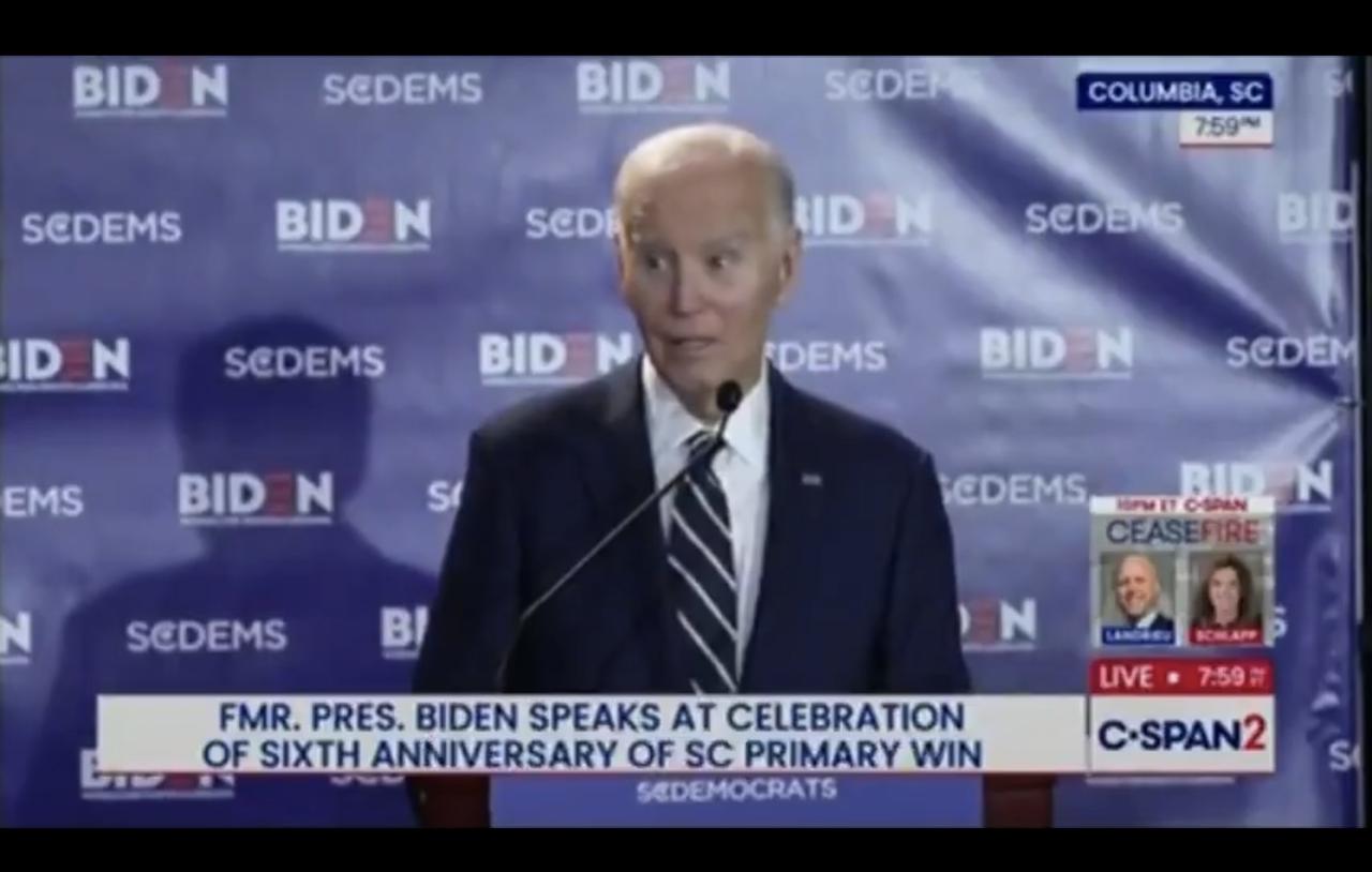 拜登重返南卡罗来纳州，参加由民主党人举办的“感谢”活动，他在活动中说：

“我当