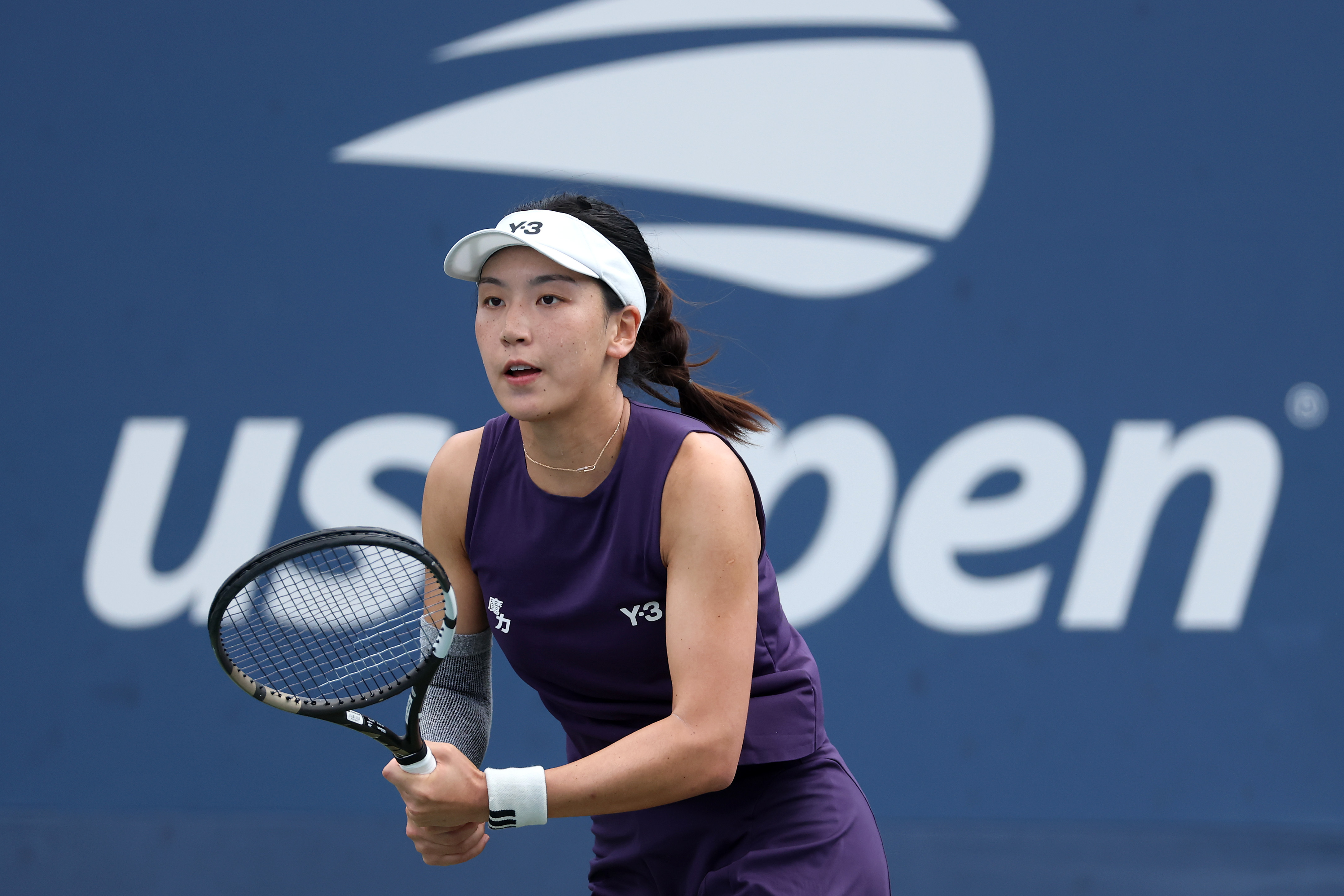 王欣瑜美网首战逆转过关💪美网2025 女单首轮，签表中仅存的金花独苗王欣瑜以2