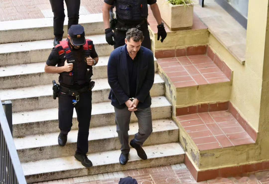 Mango创始人坠亡案长子被捕71岁的伊萨克一手缔造商业帝国，身家数百亿，却在与