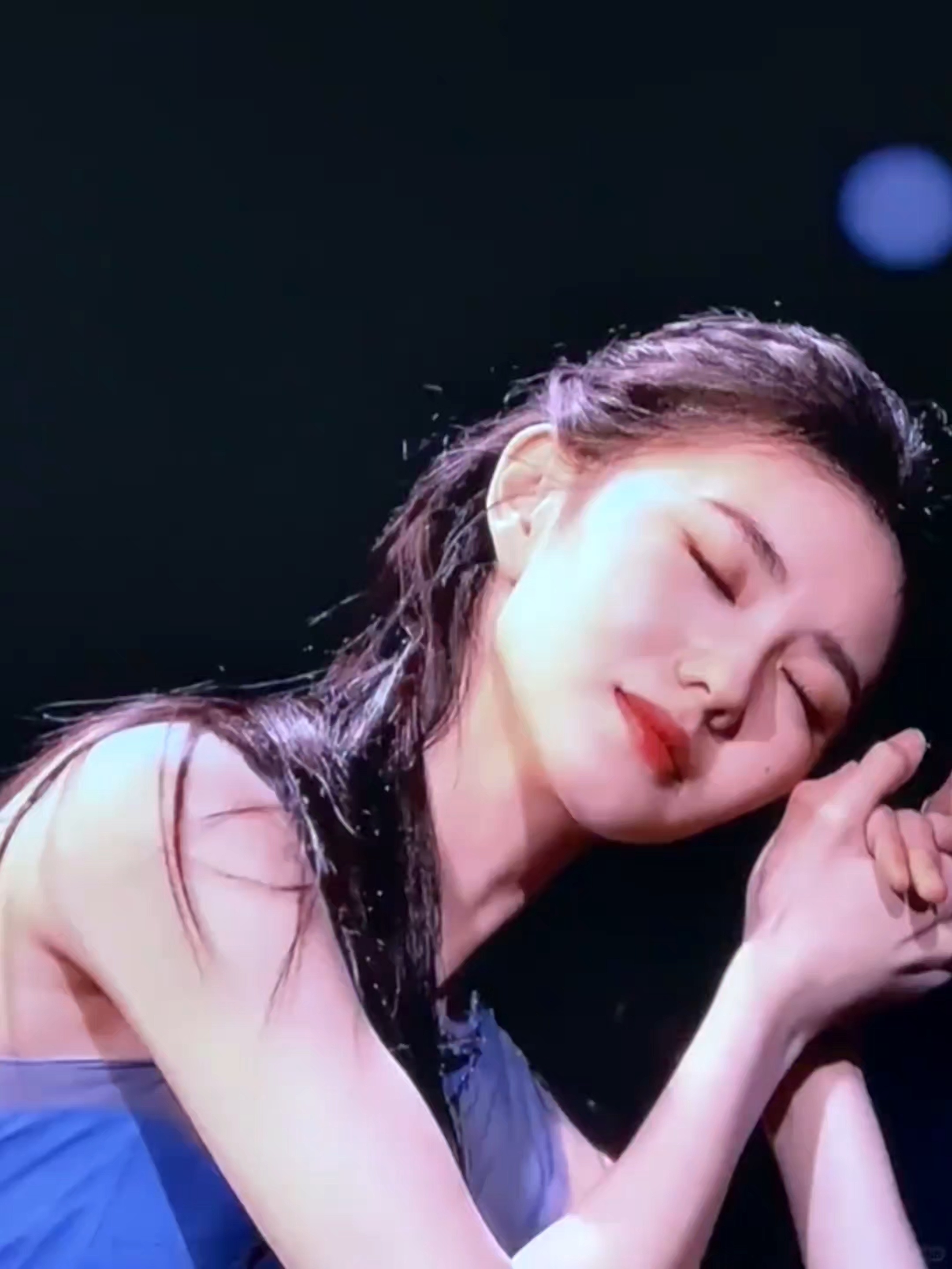 刘浩存实在美丽刘浩存 北舞严选【刘浩存】大鱼在梦境的缝隙里游过 🌊 