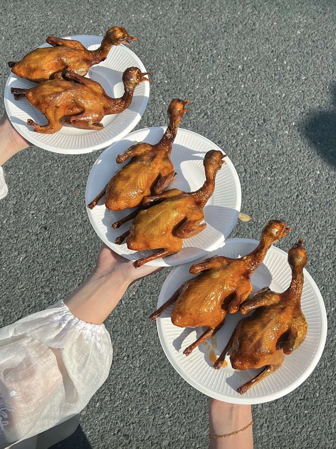潮州！！！会一口爆汁的乳鸽😋人均20+