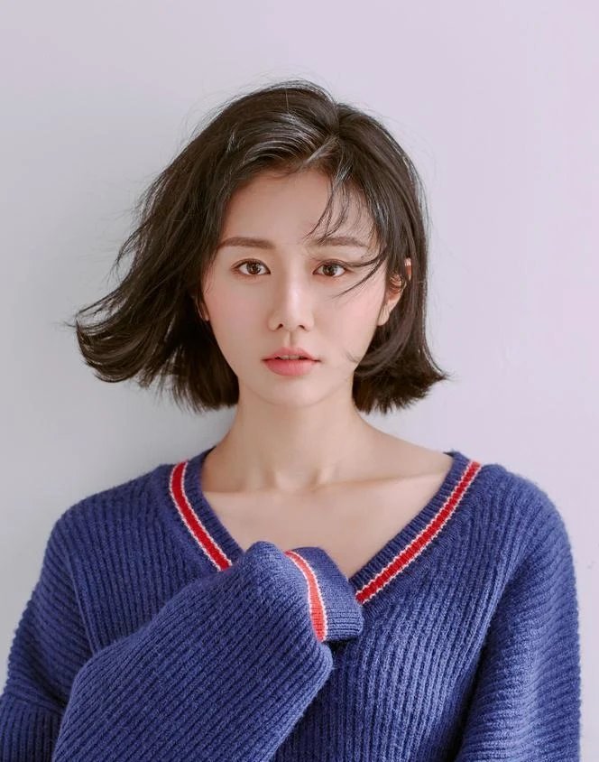 离谱！30多岁的知名女演员怒斥前夫婚内出轨玩失联，孩子的抚养费也不给孩子尚且年幼