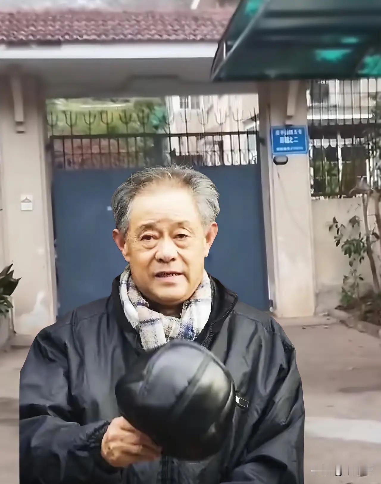 现在最好的结局就是老徐头儿挂了，死无对证！你要彻查的话就怕拔出萝卜带出泥，像生日