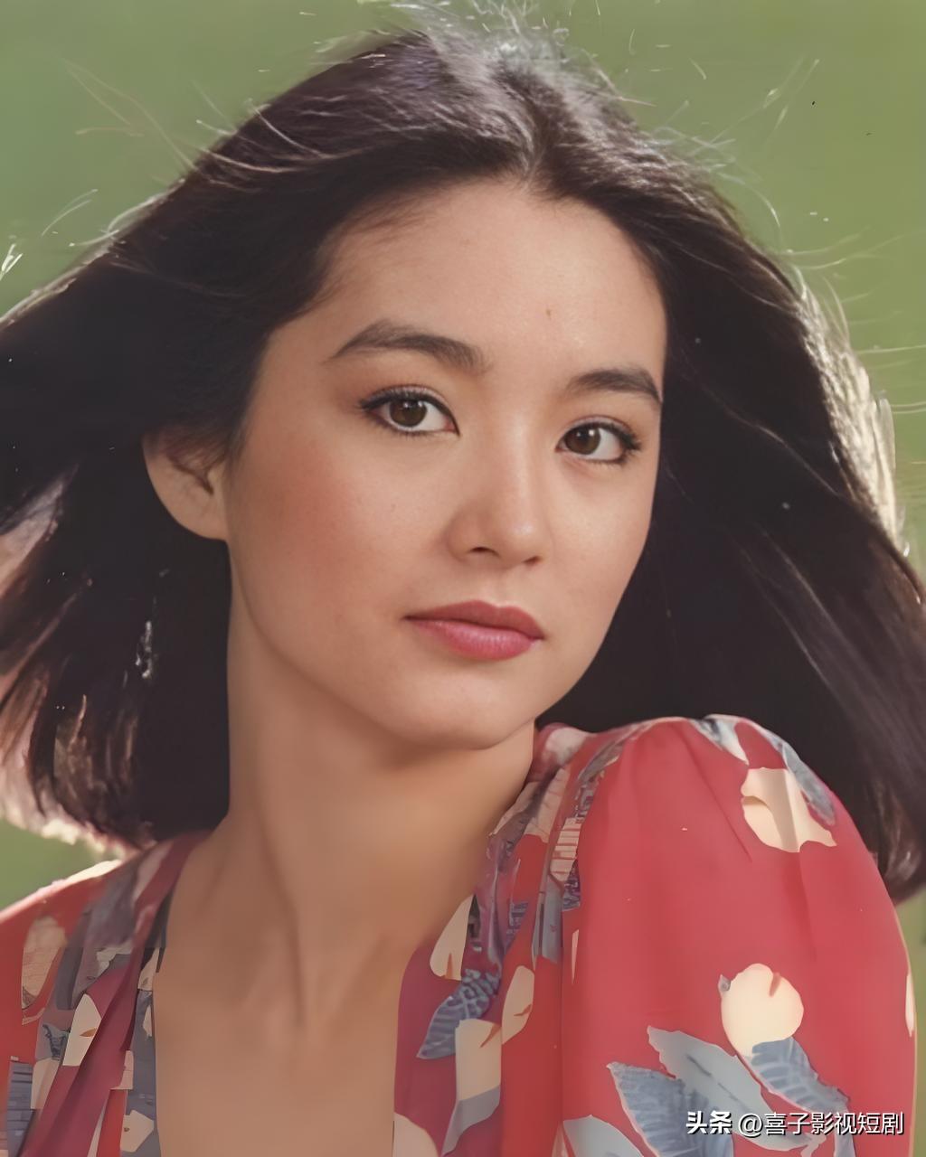 香港90年代最美女明星香港90年代最美女星璀璨如星河。林青霞的东方不败英气逼人，