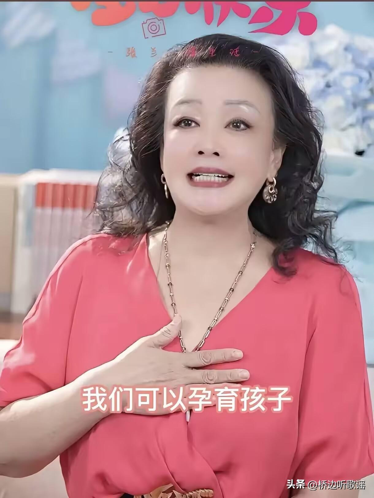 张兰不去孙子满月宴，原因很简单，
不是因为她不爱孙子，也不是偏心，而是因为她终于