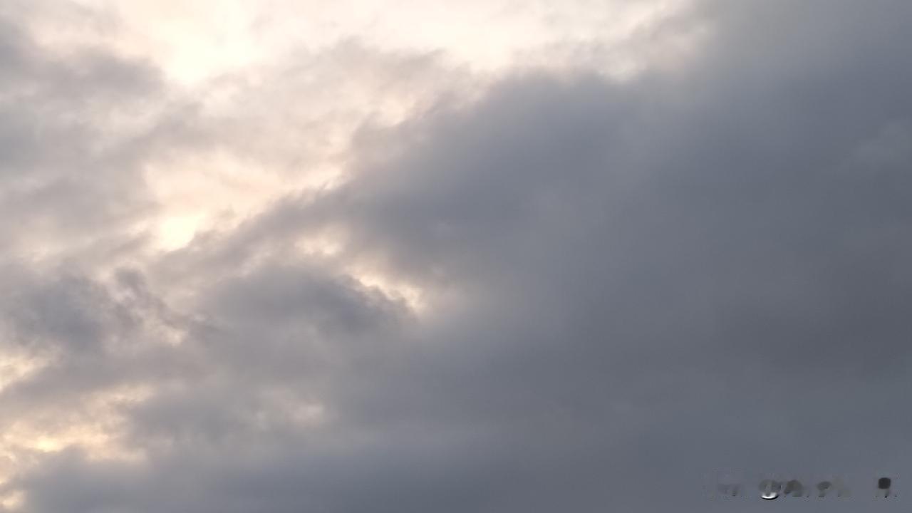 我认为文科，对于理科如果没有开窍，学起来非常痛苦，也会随着学习的深入，开始怀疑自