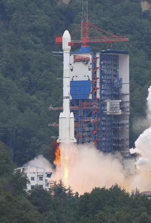 中国对这颗卫星的表述，透露出的信息不简单！

10月26日，我国高分十四号02星