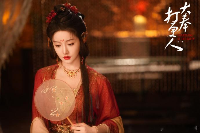 姜贞羽来了古装就别走了 姜贞羽的古装造型每次亮相都能成为焦点呢，就像这次《大奉打
