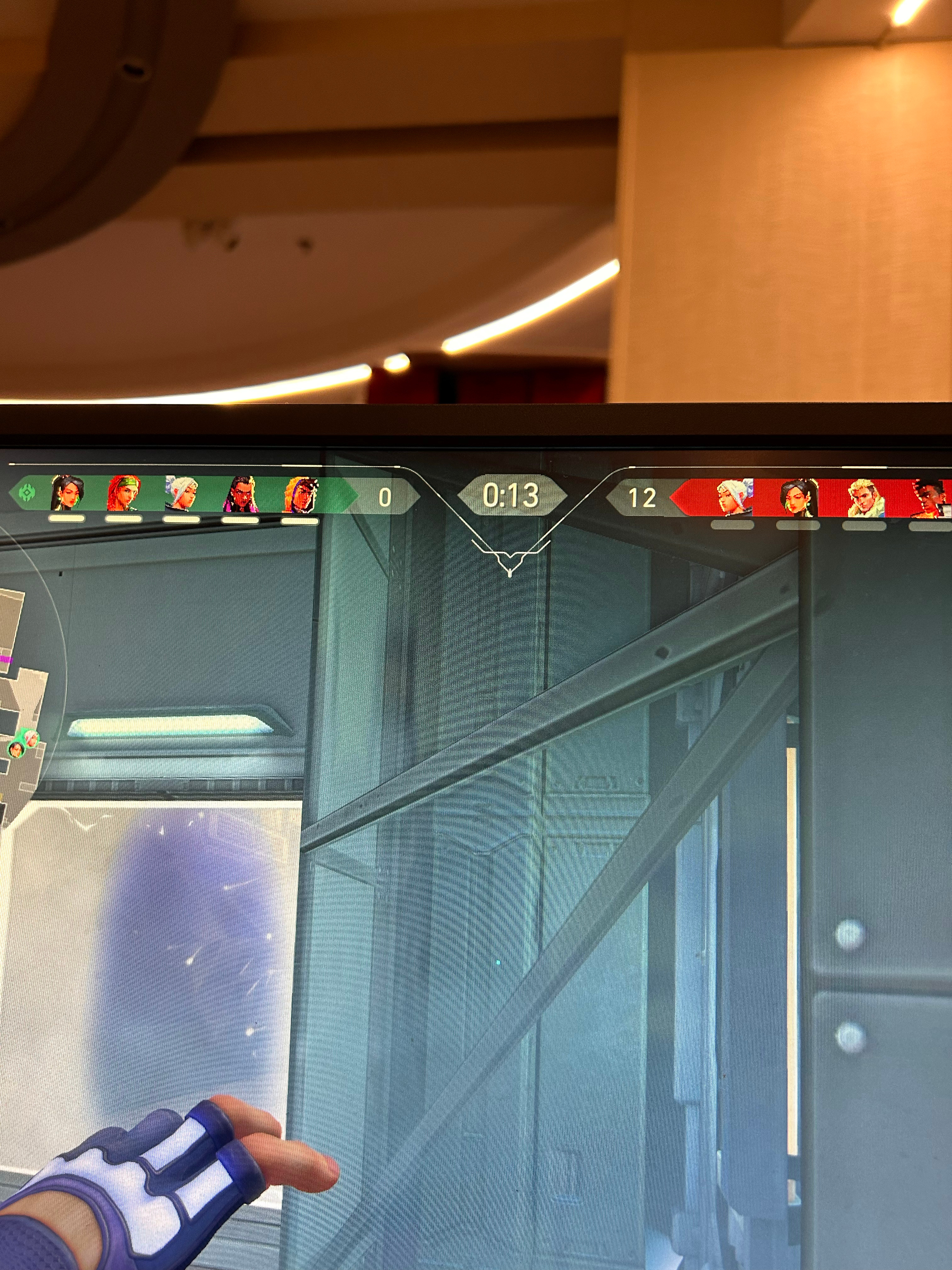 就让被虐待的我们 