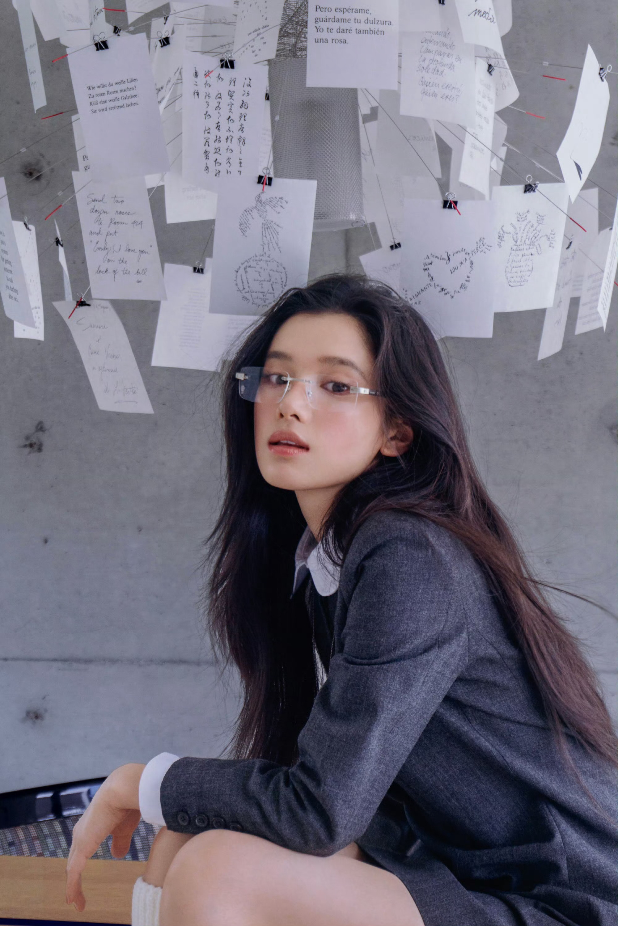 #张婧仪麻辣女教师##张婧仪无框眼镜#该怎么形容我仪的美!!!高级大气、舒展明媚